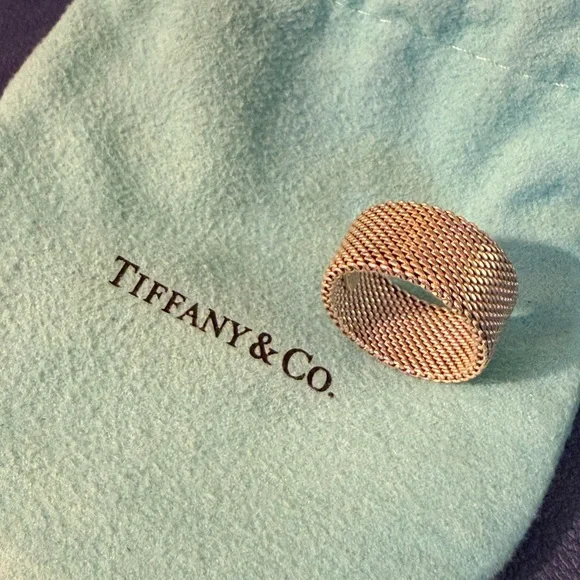 Tiffany & Co. vintage Somerset Sterling Silver Mesh Ring - size 6. - Picture 1 of 3